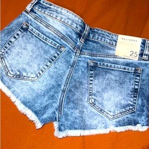 Bullhead denim shorts BNWT